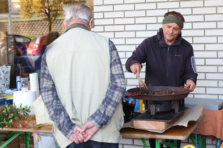 Jesenski sejem in bazar semen 03 Foto Ljubo Vukelič